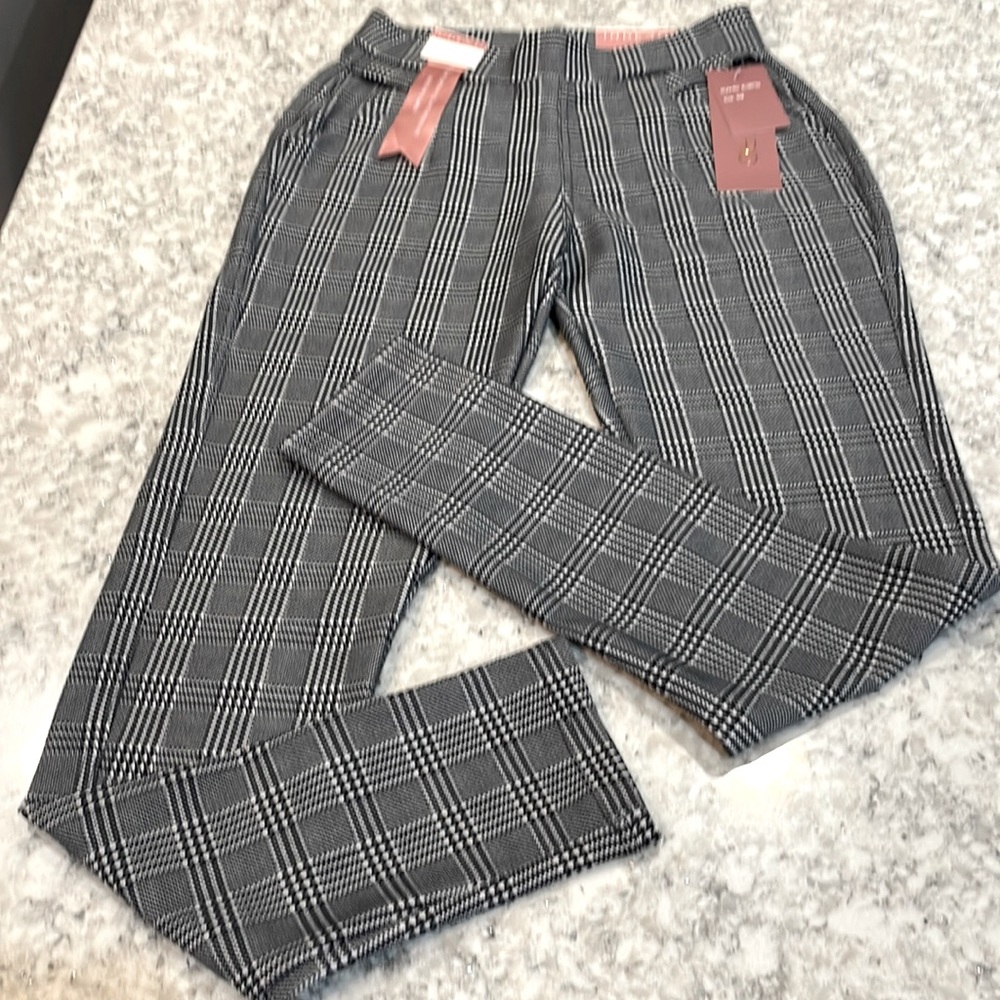 INDERO Super high rise, Spanx material, work pants checkered